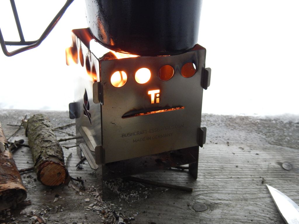 Bushbox Ti - Bushcraft Essentials